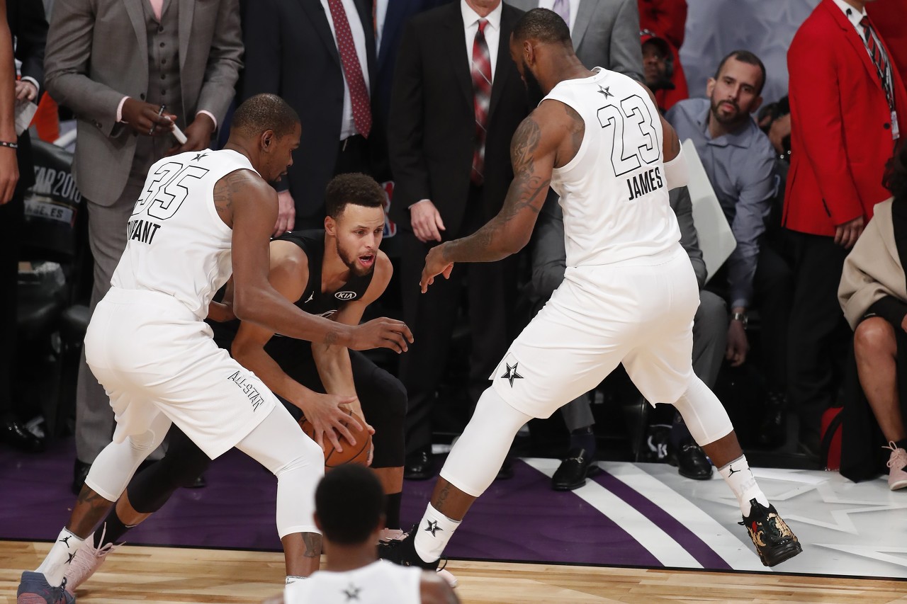 杜蘭特：本只想在NBA打10年&但我感覺(jué)很棒 我和詹庫(kù)能打到40多歲
